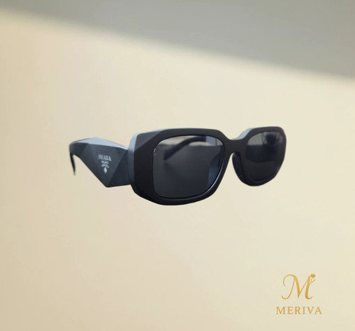 عینک آفتابی زنانه طرح PRADA مشکی مات کد PA301